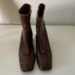 ALOHAS West Cape Croco Brown Booties, Size 41